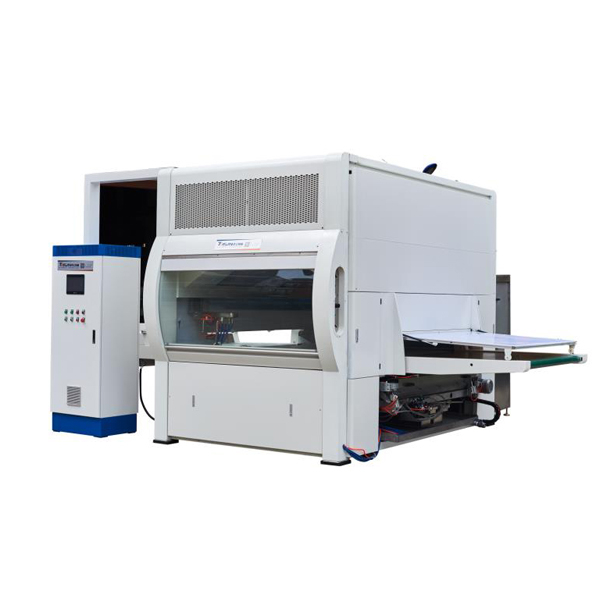 Machine de peinture de pulvérisation de porte en bois automatique