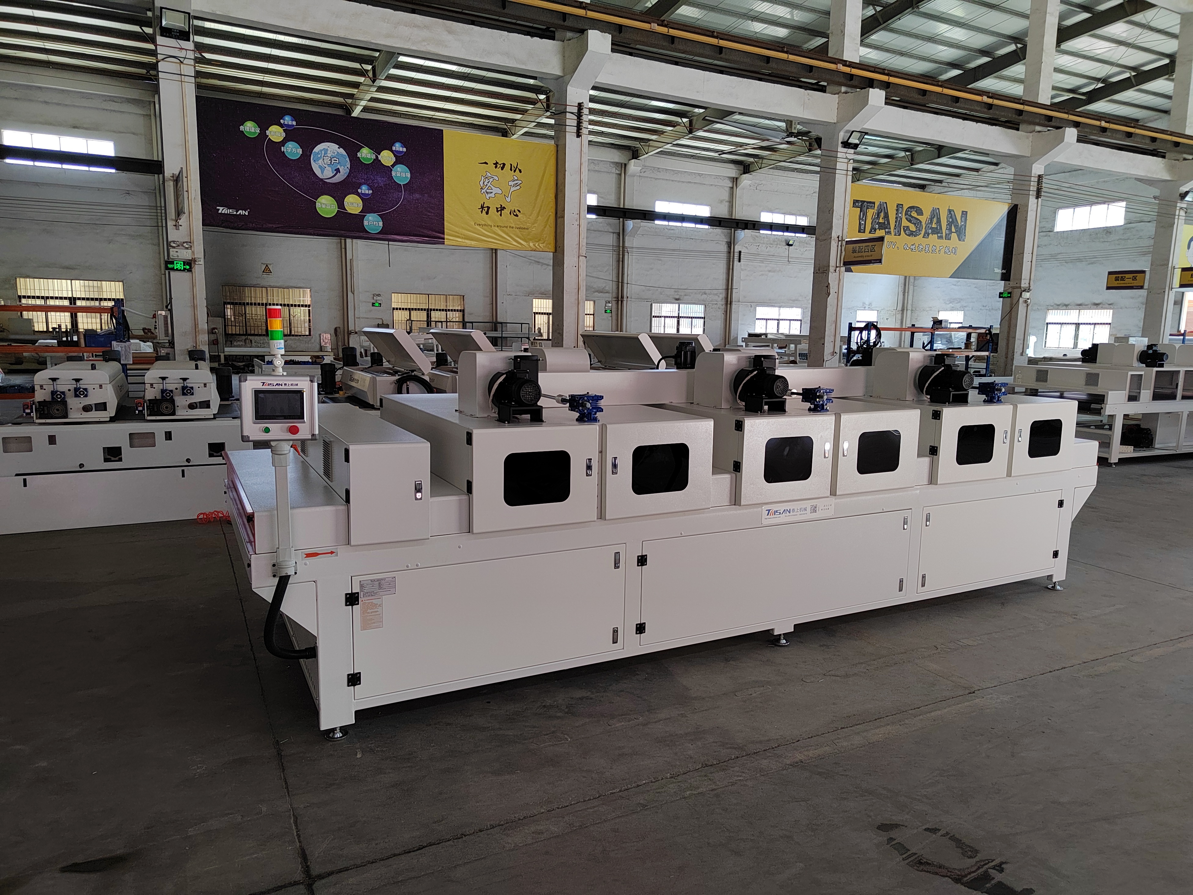 Révolutionner le traitement de surface : la machine Excimer à sensation cutanée de Taisan surpasse les systèmes N₂ traditionnels